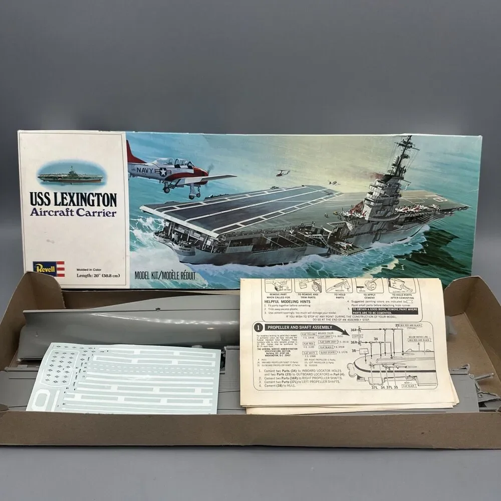 Vintage 1975 Revell USS Lexington Aircraft Carrier Model Kit H-444 20